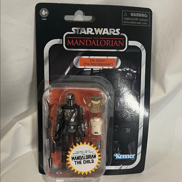 Star Wars Other - Star Wars Vintage Mandalorian Din Djarin Action Figure Set NIB
